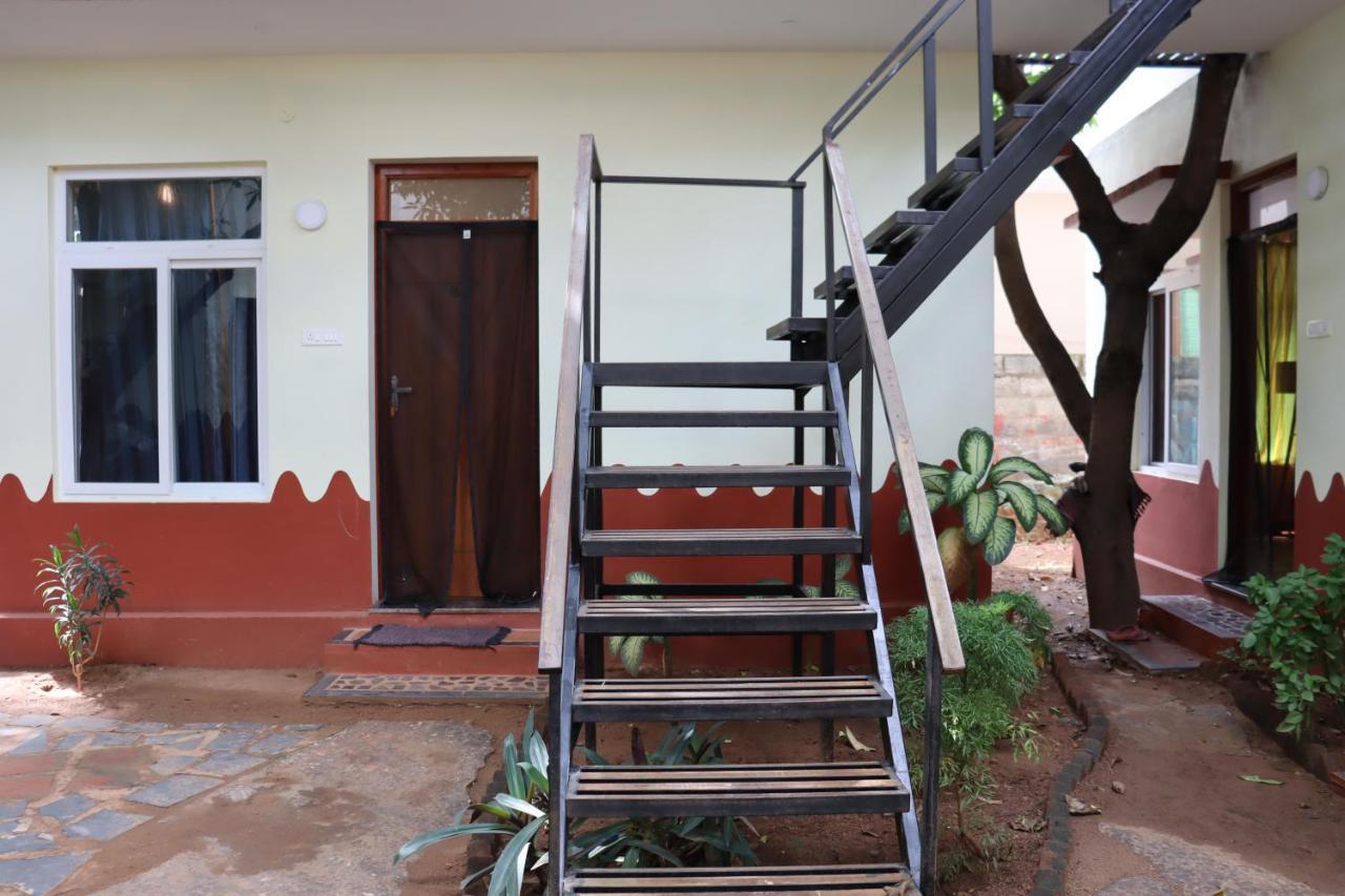 Da Mantra House Guest House Tiruvannāmalai Exterior foto