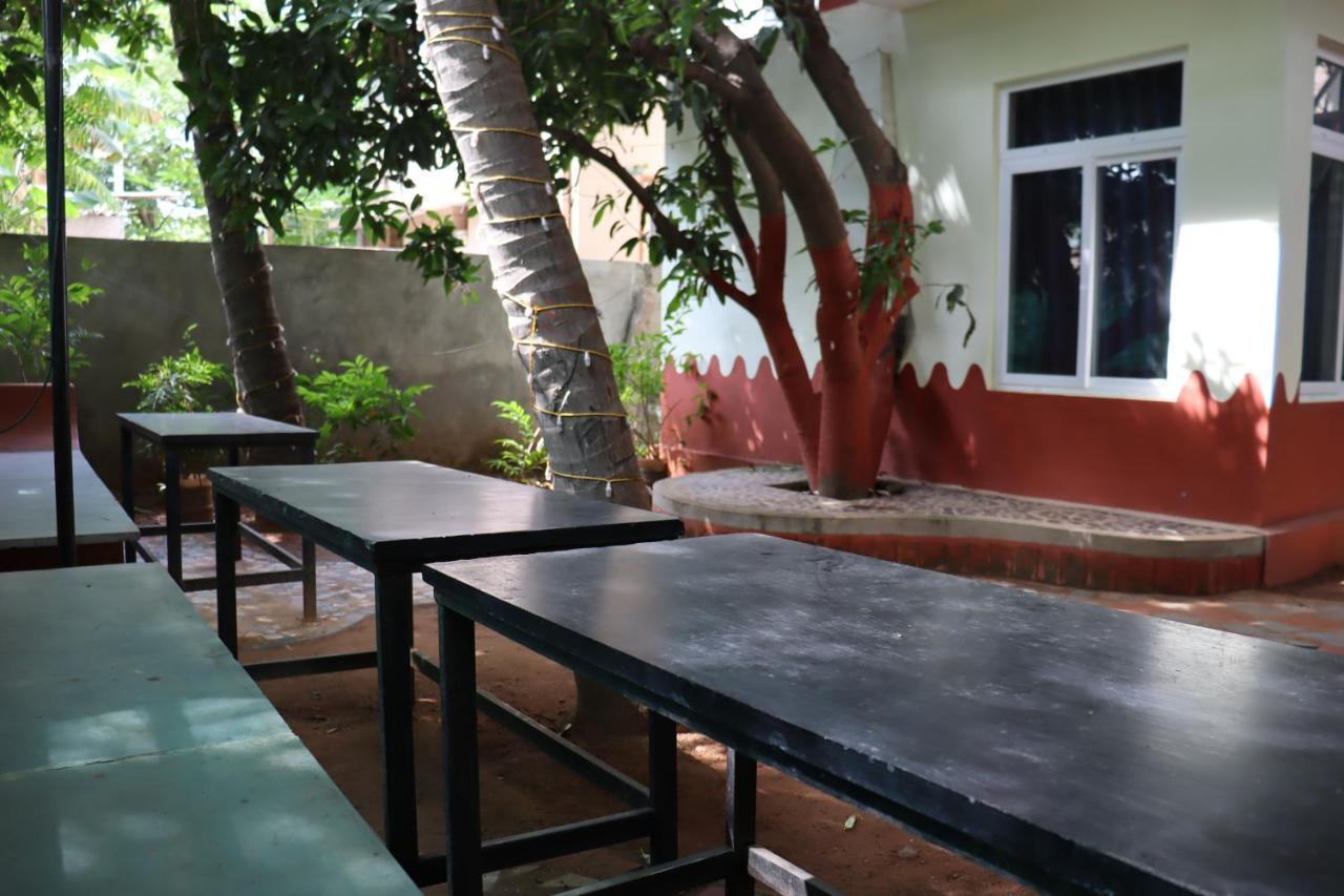 Da Mantra House Guest House Tiruvannāmalai Exterior foto